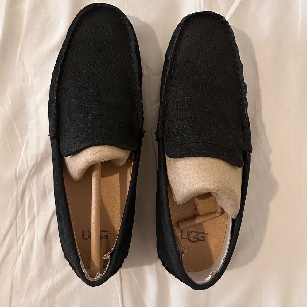 New! UGG Men's Henrick Slip-On Loafer